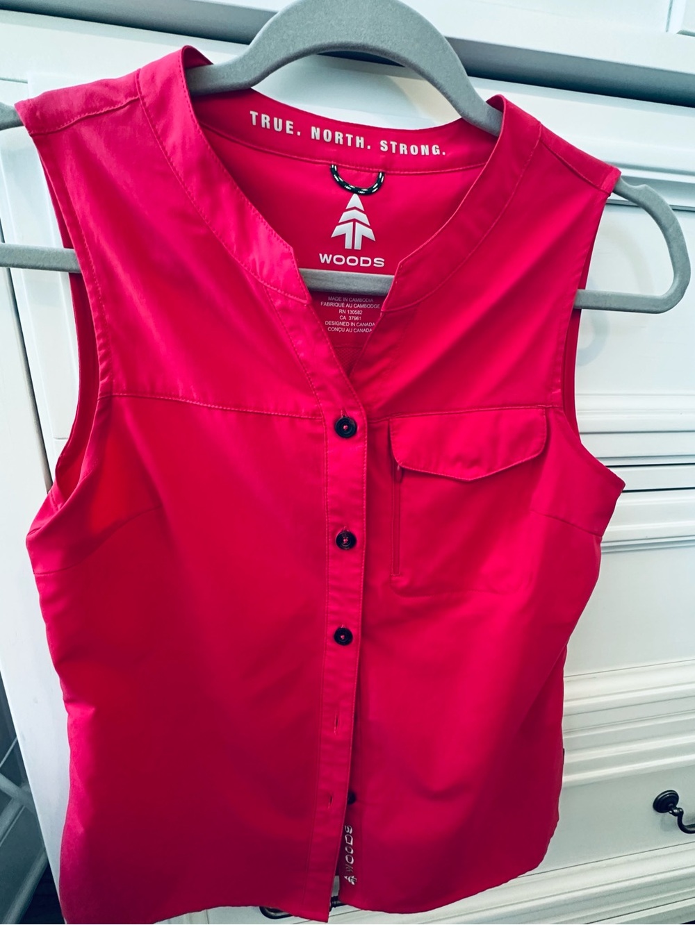 Woods (Atmosphere)Fuchsia Sleeveless Button Front Outdoor Shirt XS